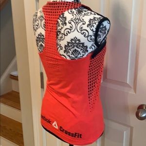 Women’s Reebok CrossFit tank top!